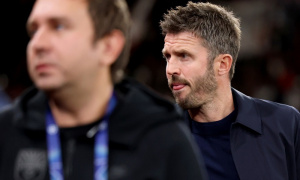 INEOS đẩy Carrick vào vết xe đổ ở Middlesbrough