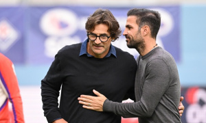 Fabregas ca ngợi sao trẻ 19 tuổi sau trận thắng Fiorentina