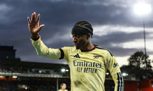 Madueke ca ngợi bản lĩnh nhà vô địch của Arsenal