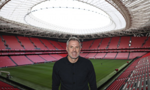 Carragher chỉ ra vòng luẩn quẩn mà Man Utd đang mắc phải