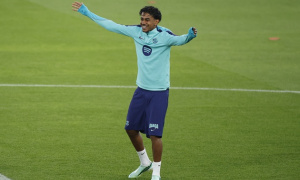 HLV Enrique tiết lộ kế hoạch vô hiệu hóa Yamal ở Champions League