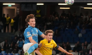 AS Roma và Napoli đồng loạt ca khúc khải hoàn ở cúp C1