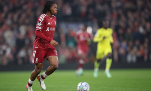 Alan Shearer chỉ ra cầu thủ hay nhất của Liverpool trước Villarreal