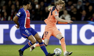 Fan Barca nổi giận với màn trình diễn của Gordon