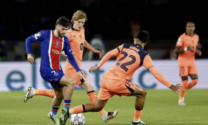 PSG xác nhận tình hình chấn thương của Kvaratskhelia