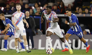 Soi trận Besiktas vs Crystal Palace: Nỗi sợ ở Tupras Stadyumu