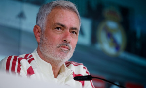 Cố vấn Barca đáp trả gay gắt Mourinho trước Siêu kinh điển