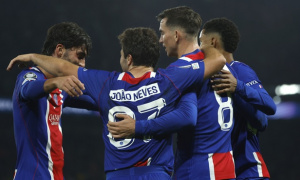 Trận đấu bị dời lịch, dàn sao PSG lỡ hẹn Quả bóng vàng