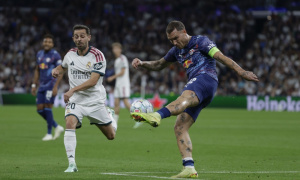 Man Utd coi David Raum là mục tiêu số một tháng Giêng