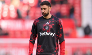 Vì sao HLV Carrick gạch tên Bruno Fernandes?