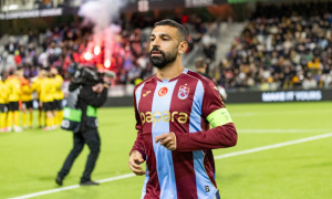 Trabzonspor ngược dòng ngoạn mục; Besiktas nhọc nhằn giành 3 điểm