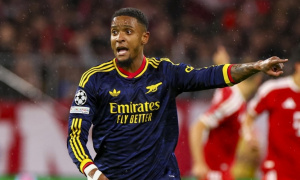 Konsa giúp Arsenal xua tan nỗi lo mang tên Saliba