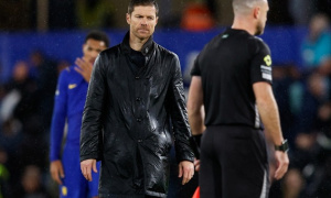 Soi trận Liverpool vs Chelsea: Cái dớp Anfield của Xabi Alonso