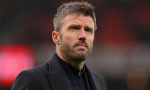 Tại sao Man Utd tiếp tục đặt cược vào Carrick?