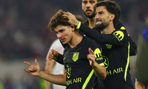 Barcelona chỉ bị phạt 602 euro vụ Julian Alvarez