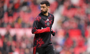 Bất chấp phong độ tệ hại, Bruno Fernandes vẫn được Gerrard khen