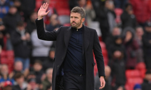 Dàn sao MU đồng lòng bảo vệ HLV Michael Carrick