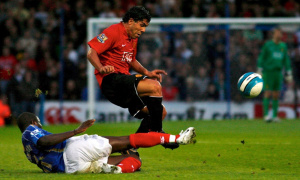 Tevez tố Sir Alex nuốt lời khiến anh phải rời MU