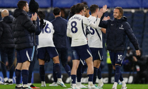 Thống kê bóc trần sai lầm chuyển nhượng của Tottenham