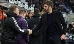 Canh bạc mang tên Eddie Howe cho ghế nóng Man United