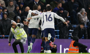 Tottenham đứng trước cơ hội phá dớp 616 ngày cùng De Zerbi