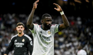 Alonso muốn đưa Antonio Rudiger trở lại Chelsea
