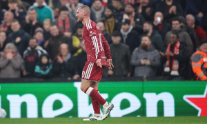 Gạt bỏ âu lo hợp đồng, Mac Allister tỏa sáng cùng Liverpool