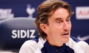 Thomas Frank kêu gọi rút ngắn bán kết Carabao Cup để tăng kịch tính