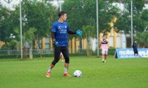 Tin vui cho Công an Hà Nội: Thủ môn Nguyễn Filip có thể tái xuất sớm hơn dự kiến