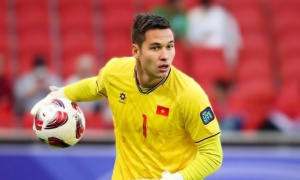 BĐVN 1/11: Bóng đá Malaysia gặp khủng hoảng, Nguyễn Filip sớm trở lại