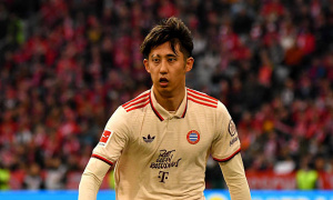 Hiroki Ito trở lại sân tập, Bayern Munich đón tin vui nơi hàng thủ