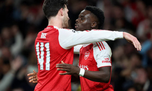 Ian Wright gây bất ngờ khi loại Saka khỏi top 3 cầu thủ xuất sắc nhất hiện tại