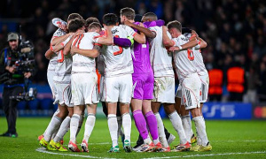 Bayern Munich gửi lời tuyên chiến sau chiến thắng kiêu hùng tại Paris