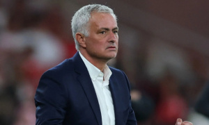 Tương lai bấp bênh của Mourinho tại Benfica: Khi thất bại và chính trị cùng dồn áp lực