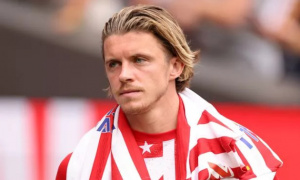 Man Utd quyết bổ sung tiền vệ năm 2026, Gallagher lọt vào danh sách theo dõi