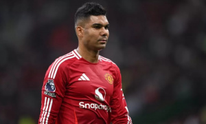Casemiro có thể gia hạn với Man Utd nếu chấp nhận giảm lương