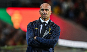 HLV Martinez phản ứng gay gắt sau chỉ trích Bồ Đào Nha sau thất bại trước Ireland