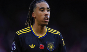 Leny Yoro hướng đến chặng đường mới tại Man Utd sau bước tiến mạnh mẽ ở tuổi 20