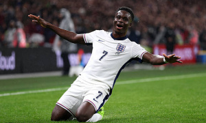 Saka và Eze lập công, tuyển Anh nối dài mạch thắng