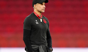 Sylvinho thừa nhận sức mạnh “đáng kinh ngạc” của tuyển Anh