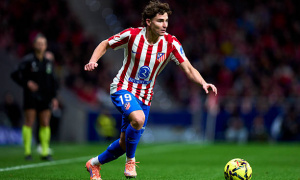 Barcelona gặp trở ngại lớn trong cuộc đua giành Julian Alvarez trước sức ép từ PSG