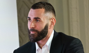 Benzema hé lộ khả năng trở lại Real Madrid: Cánh cửa chưa khép