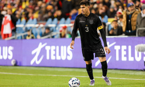 Piero Hincapie và lời giải kịp thời cho bài toán hàng thủ Arsenal