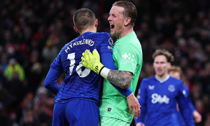 10 người Everton đánh bại Man United trong ngày Pickford chơi như 'lên đồng'