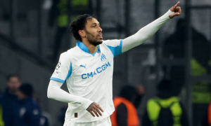 Aubameyang hồi sinh ngoạn mục, san bằng kỷ lục của Thierry Henry tại cúp châu Âu