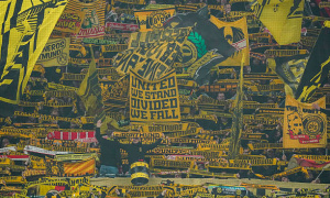 Biểu ngữ phản đối La Liga của CĐV Dortmund gây chấn động Champions League