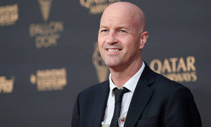 Jordi Cruyff có thể chia tay tuyển Indonesia để trở lại Ajax