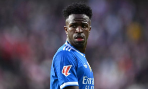 Xabi Alonso bảo vệ Vinicius sau bàn thắng bị VAR từ chối tại Champions League