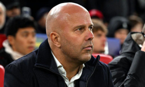 Liverpool vẫn đặt niềm tin vào Arne Slot bất chấp chuỗi trận bết bát