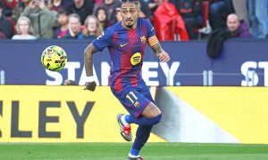 Raphinha trở lại ấn tượng, truyền cảm hứng giúp Barcelona ngược dòng trước Alaves